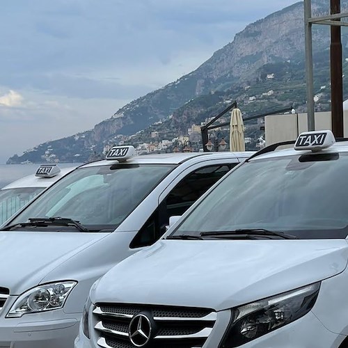 Amalfi, falso allarme per i tassisti: la “gabella” da 10 euro riguarda solo gli Ncc