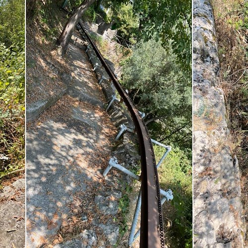 Amalfi: monorotaia di Pastena abbandonata alle erbacce. De Luca: «Ci è costata 500mila euro»