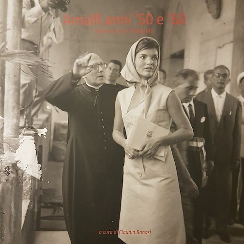 Amalfi negli anni '50 e '60, le foto di Alfonso Fusco raccolti in un libro: 24 ottobre la presentazione a Napoli 