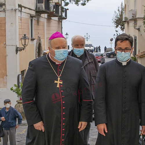 Anche la Caritas Cava de' Tirreni-Costa d'Amalfi in aiuto dell'Ucraina, stasera Santa Messa ad Amalfi