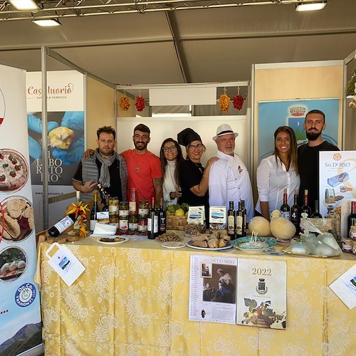 Anche un po' di Costa d'Amalfi al "Salone del Gusto 2022": le eccellenze di Tramonti conquistano i torinesi 