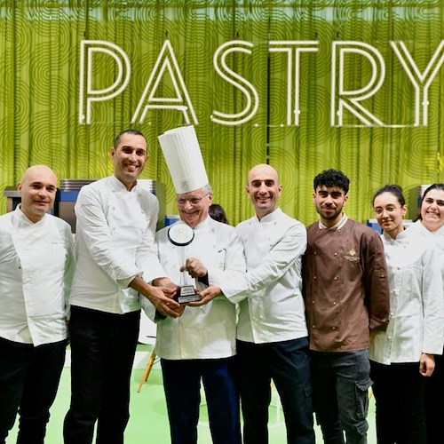 Andrea e Nicola Pansa premiati "Pasticcieri dell'anno Apei 2023" con Iginio Massari al Sigep di Rimini