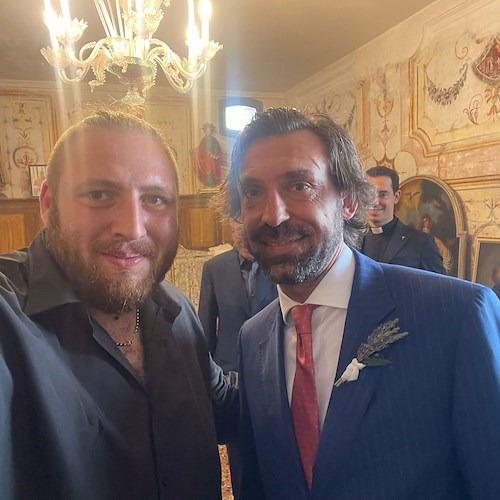 Antonio e Francesca si sposano a Conca dei Marini: uno dei testimoni è Andrea Pirlo / FOTO 