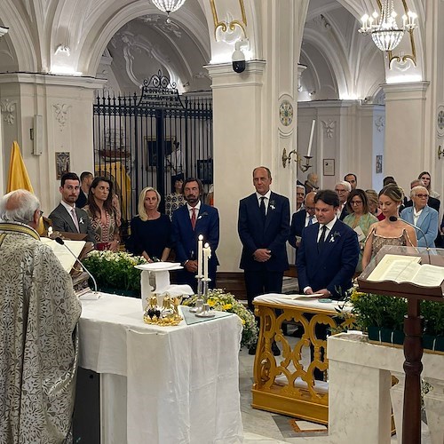 Antonio e Francesca si sposano a Conca dei Marini: uno dei testimoni è Andrea Pirlo / FOTO 