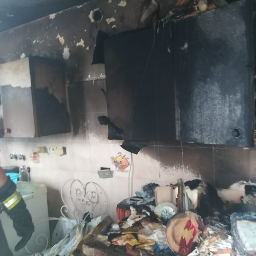 Apprensione a Positano per incendio in abitazione: prontamente spento, nessun ferito /FOTO