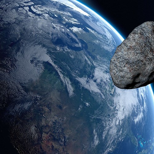 Asteroide passerà ''vicino'' alla Terra, Nasa: «È più grande dell’Imperial State Building»
