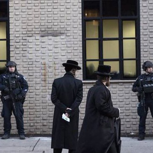 Attacco nella casa di un rabbino a Monsey: 5 feriti con machete