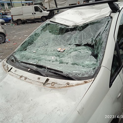 Auto vandalizzate durante Napoli-Salernitana, Borrelli: «Non chiamiamo tifo tutto ciò»