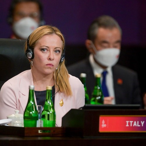 Bali, premier Meloni al Vertice G20: «Covid superato grazie a vaccini e personale medico»