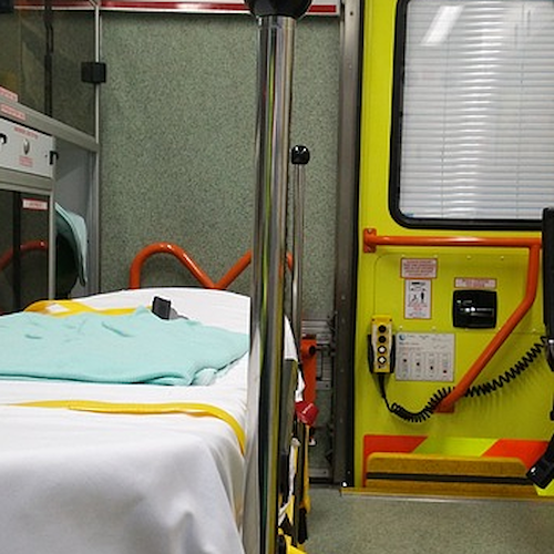 Bari, ragazza sedata e violentata in ambulanza: arrestato paramedico volontario