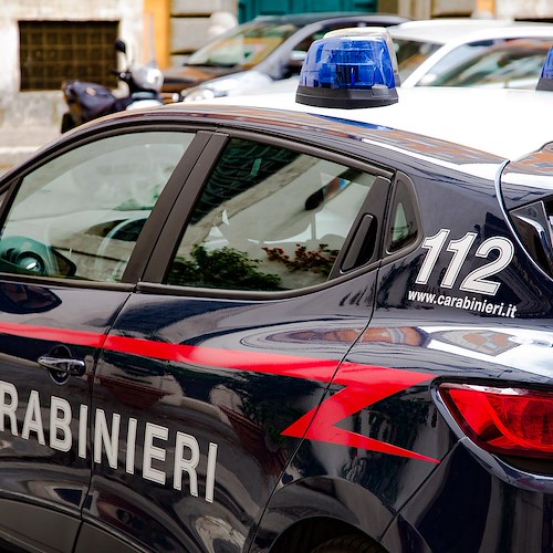 Bella, donna picchiata fugge e trova rifugio dai Carabinieri: arrestato il marito 35enne 