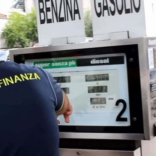 Benzina adulterata, Finanza sequestrata 12mila litri di carburante nel Casertano<br />&copy; guardia di finanza
