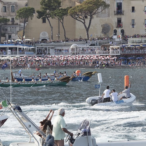 Boom di presenze alla Regata Storica, circa 22 mila spettatori ad assistere alla vittoria di Amalfi 