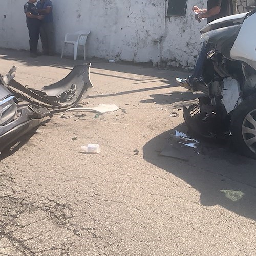Brutto incidente a Sant'Egidio del Monte Albino: due donne in ospedale /foto esclusive