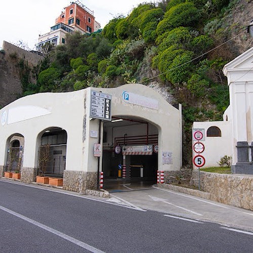 Buone notizie per Amalfi: riaperto anche il secondo piano del garage Luna Rossa