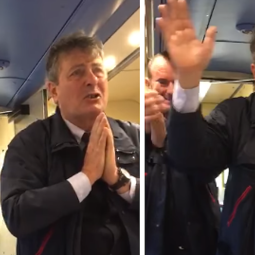 Capotreno Eav va in pensione e si commuove, passeggeri lo sommergono di applausi. Il video è virale