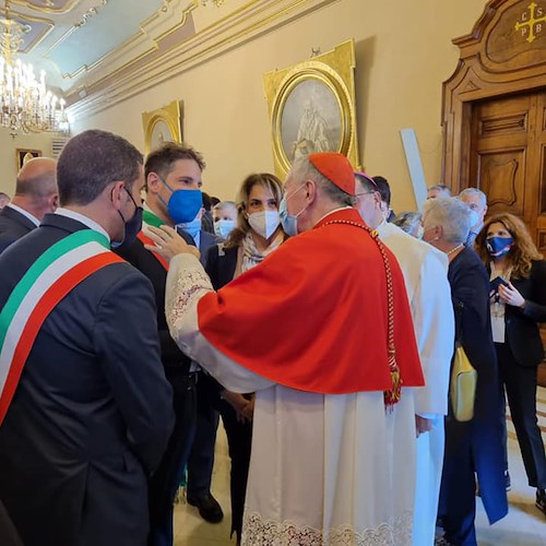 Cardinale Parolin in visita a Montevergine, presente il sindaco di Positano Giuseppe Guida: «Camminare, edificare e conversare con umiltà e amore»