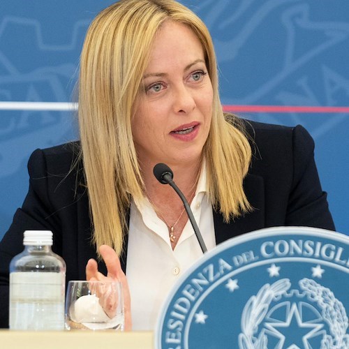 Caro bollette, Meloni: «Oltre 30 miliardi per aiutare gli italiani. Implementeremo produzione di gas nazionale»