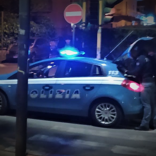 Choc a Frattamaggiore, uomo dato alle fiamme in strada mentre è in videochiamata con la fidanzata 