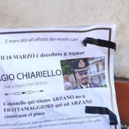 Choc ad Arzano, capo dei vigili minacciato di morte con manifesto funebre 