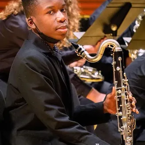 Choc negli Usa, 16enne afroamericano suona alla porta sbagliata: il proprietario gli spara alla testa
