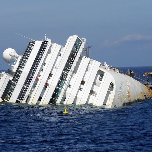 Concordia, passeggero verrà risarcito con 92mila euro per stress post-naufragio