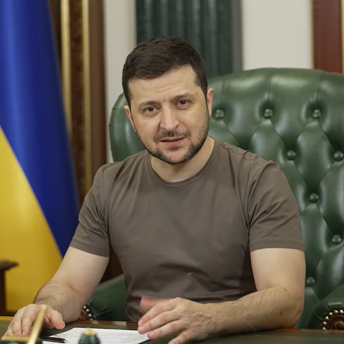 Continuano scontri in Ucraina, Zelensky: «Stiamo infliggendo grandi perdite alla Russia»