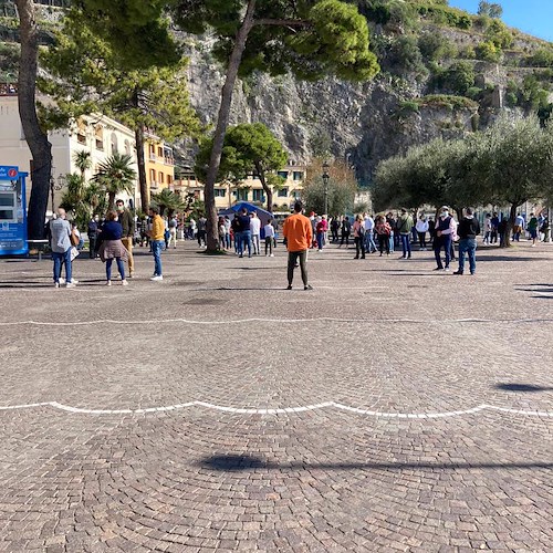 Coronavirus, trenta positivi in Costa d’Amalfi: tamponi su 170 cittadini tra Maiori e Minori
