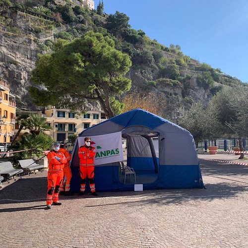 Coronavirus, trenta positivi in Costa d’Amalfi: tamponi su 170 cittadini tra Maiori e Minori