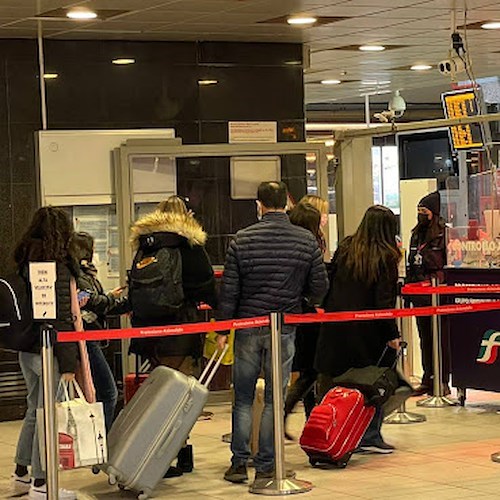 Covid, stop obbligo vaccino per entrare negli Stati Uniti 
