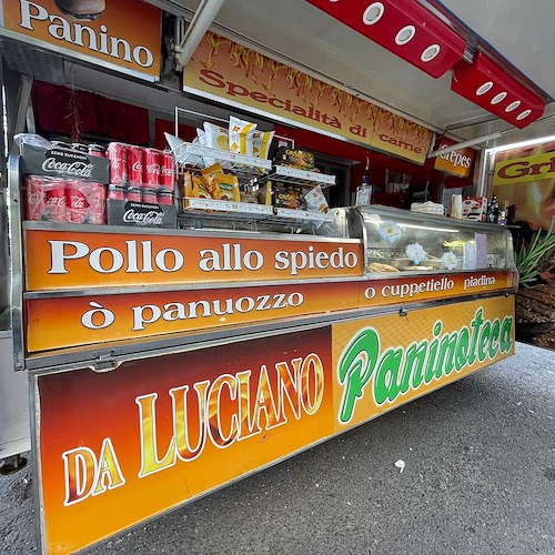 Da Luciano alla Garitta festeggia il suo 15° anniversario e lancia il nuovo panino "#PositanoNotizie" /Foto