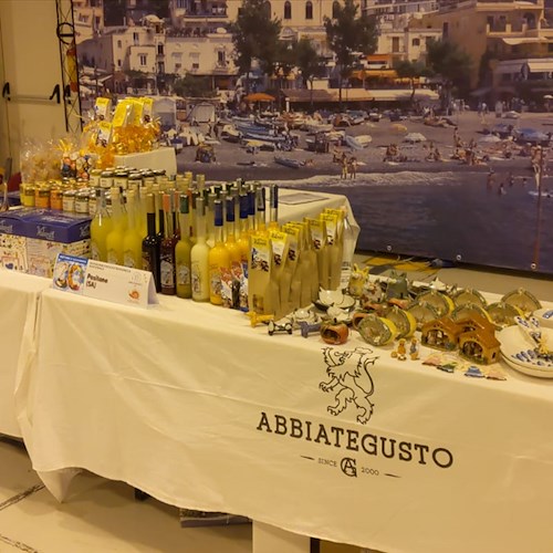Da Positano a Milano, i prodotti artigianali della Costa d'Amalfi alla fiera “Abbiategusto” /FOTO