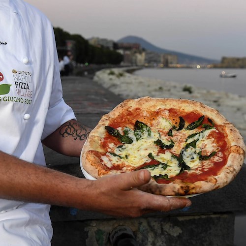 Dieci anni per Pizza Village, 17-26 giugno l'evento internazionale sul Lungomare di Napoli 