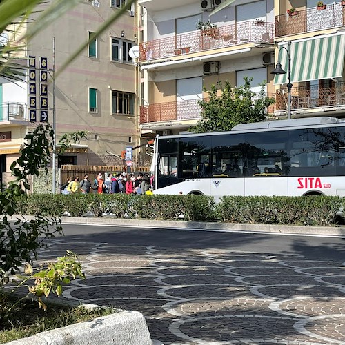 Disagi al trasporto scolastico in Costa d'Amalfi, dalla Regione tavolo tecnico e strategie per risolvere problematiche 