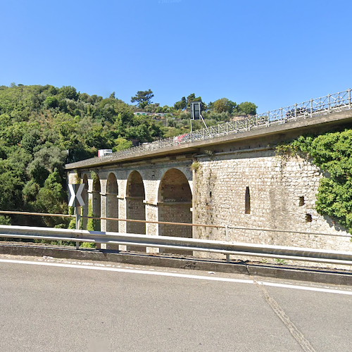 Dramma a Vico Equense, persona si toglie la vita lanciandosi dal Ponte di Seiano 