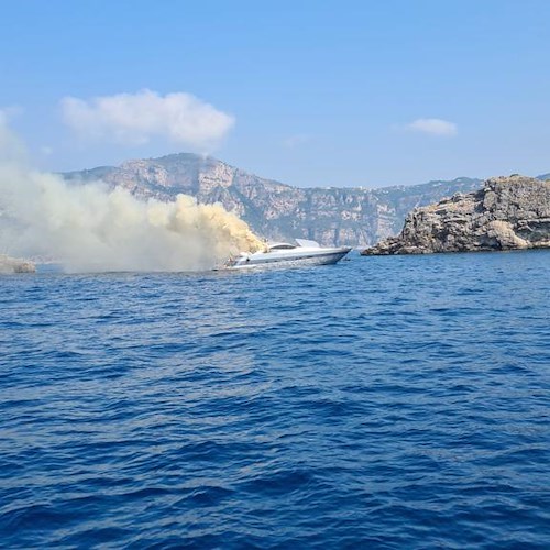 Due droni della Protezione civile hanno sorvolato stamane lo specchio d'acqua antistante l'isolotto de Li Galli