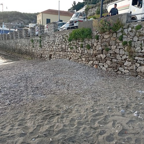 Educazione e sensibilizzazione ambientale a Massa Lubrense: ripulita la spiaggia del Fico 