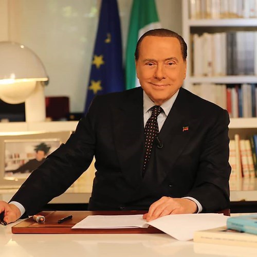 Elezioni, Berlusconi fissa gli obbiettivi: «Ponte sullo Stretto e Alta Velocità al Sud»