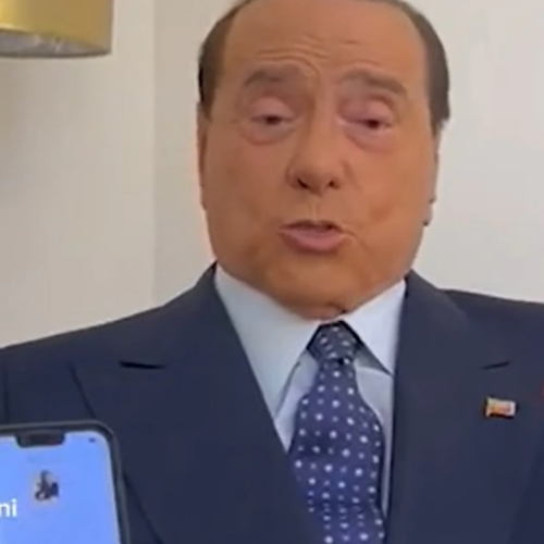 Elezioni, Berlusconi sbarca su TikTok: per il leader di Forza Italia barzellette, politica e record di visualizzazioni 