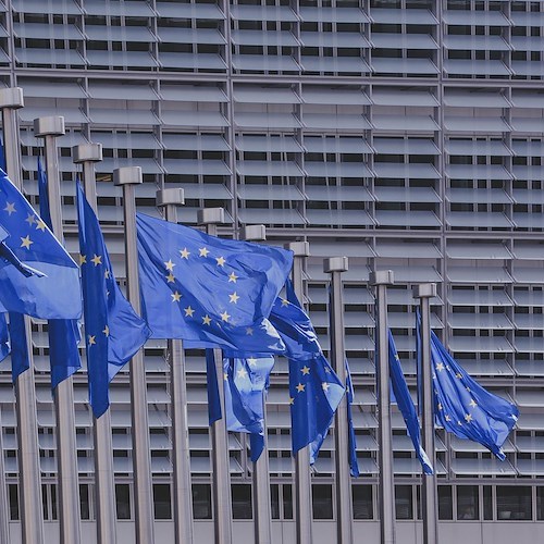 Evasione Iva, Italia peggiore in Europa. E Bruxelles porta il tetto al contante a 10mila Euro