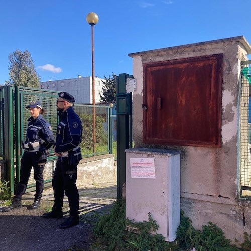 Ex custode occupa senza titolo alloggio di una scuola<br />&copy; Francesco Emilio Borrelli
