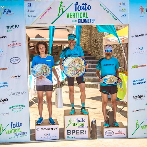 Faito Vertical Kilometer, Marco De Gasperi e Susanna Saapunki conquistano l'oro a Positano