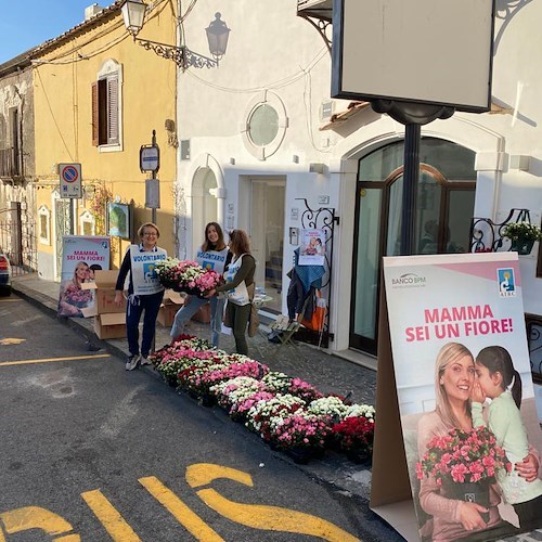 Festa della Mamma a Positano: un fiore per la ricerca AIRC