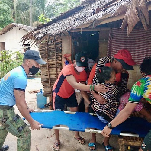 Filippine, arriva il tifone "Rai": evacuate 45mila persone