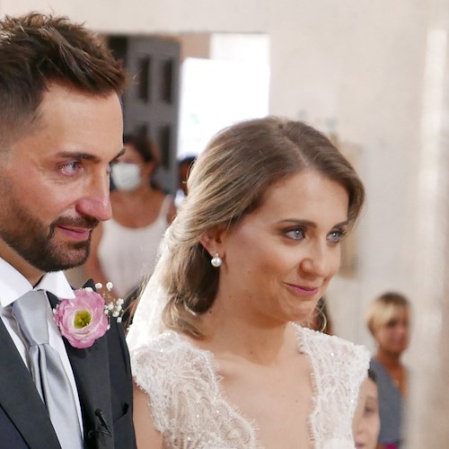 Filippo Di Costanzo e Alessia Schiavo hanno pronunciato il loro fatidico "Sì" /foto gallery
