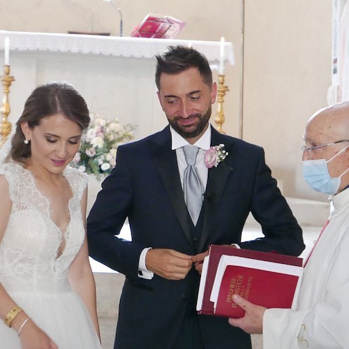 Filippo Di Costanzo e Alessia Schiavo hanno pronunciato il loro fatidico "Sì" /foto gallery