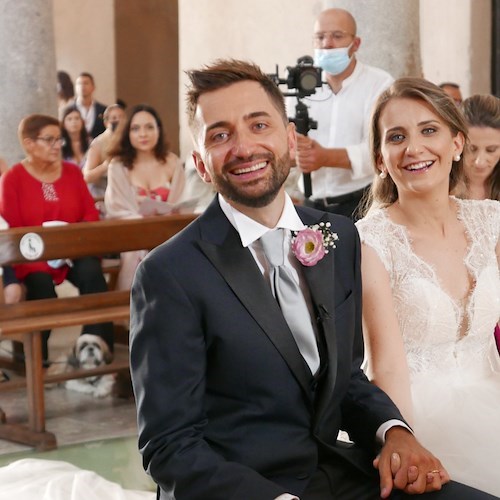 Filippo Di Costanzo e Alessia Schiavo hanno pronunciato il loro fatidico "Sì" /foto gallery