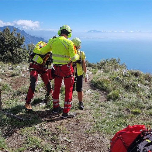 Fine settimana impegnativo per il Soccorso Alpino: escursionisti in difficoltà tra Positano, Salerno e Agerola 