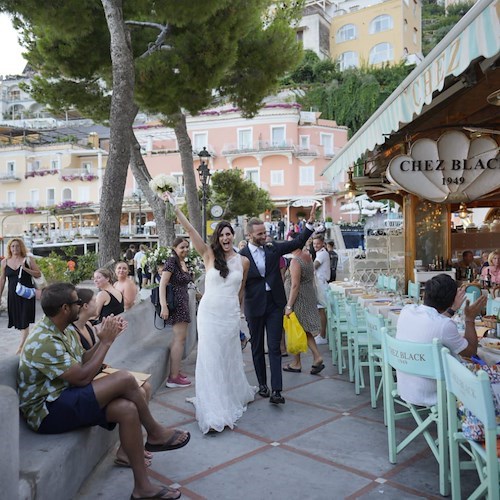 Fiori d'Arancio a Positano per Erica Addabbo e Vincenzo Villani /foto