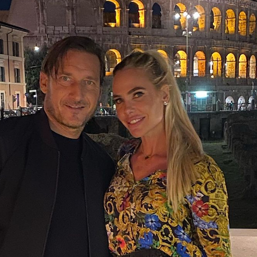 Francesco Totti e Ilary Blasi si separano, dopo vent'anni finisce la storia d'amore 
